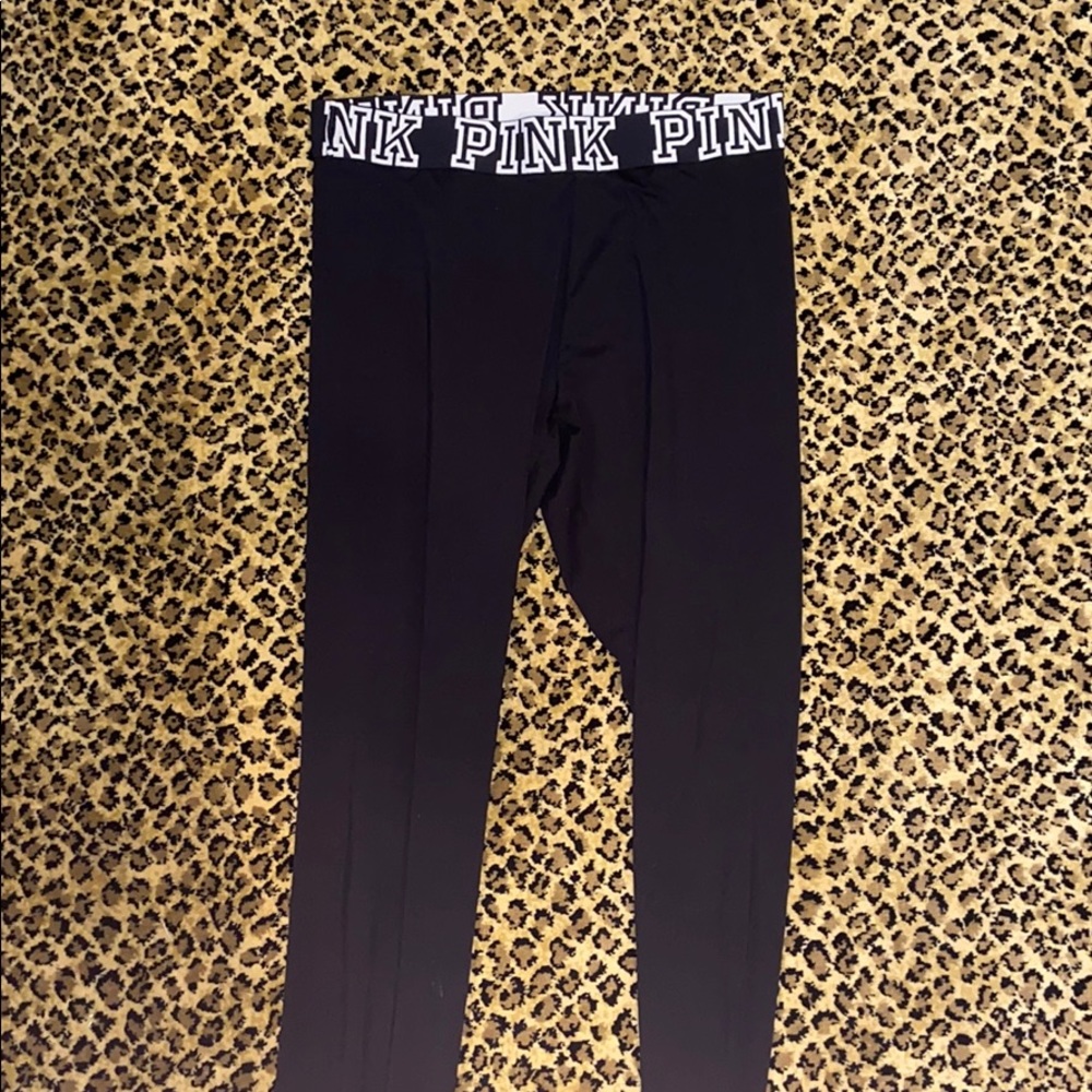 Victoria’s Secret PINK yoga pants